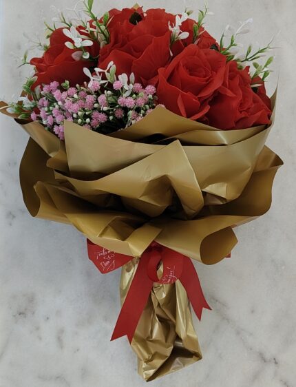 Artificial red rose bouquet 2